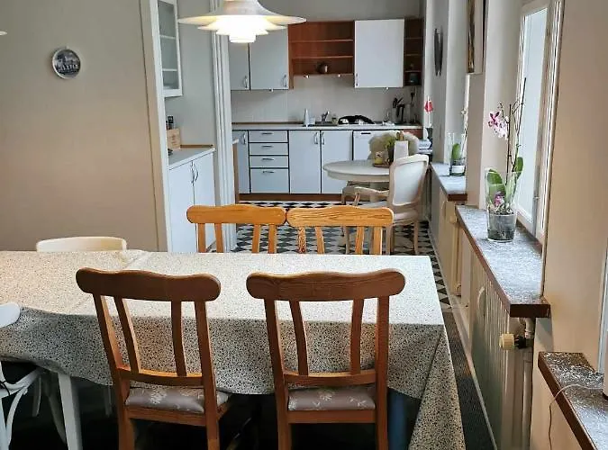 Big On The Town Square *